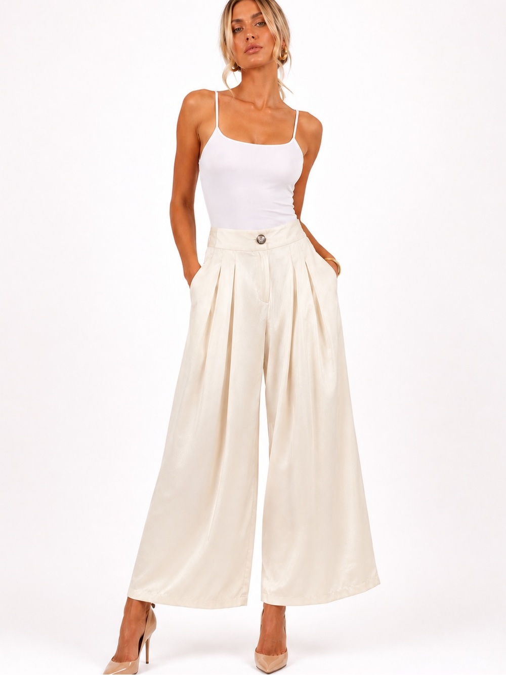VINTAGE Fire Los Angeles Satin Wide-Leg Pleated Pants in Cream